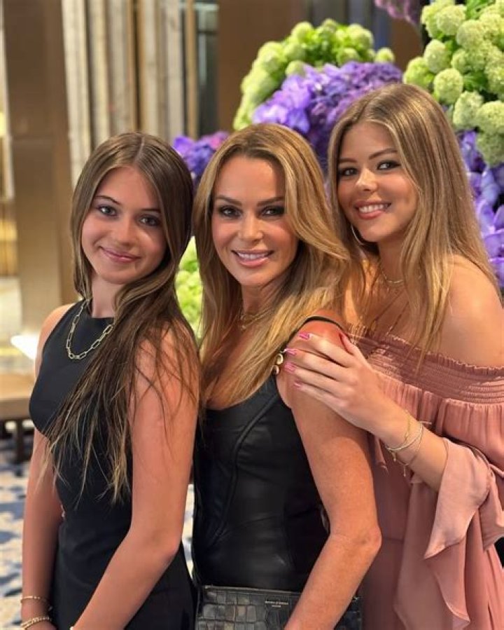 Amanda Holden Children: Meet Hollie And Alexa