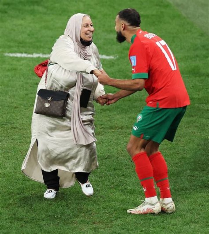 Hakim Ziyech Wife: Is Hakim Ziyech Married?
