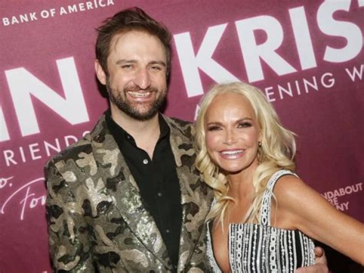 Kristin Chenoweth Net Worth, Age, Height