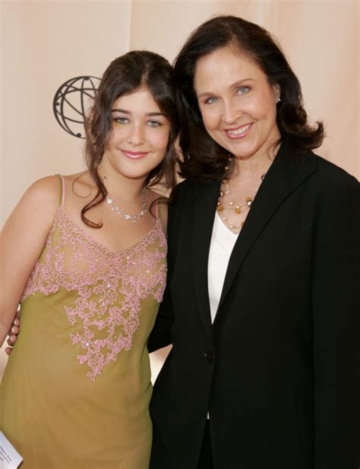 Meet Samantha Gray Hissong, daughter of actress, Erin Gray.