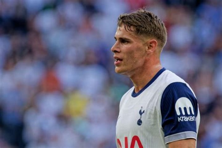 Micky van de Ven Bio, Age, Parents, Height, Net Worth