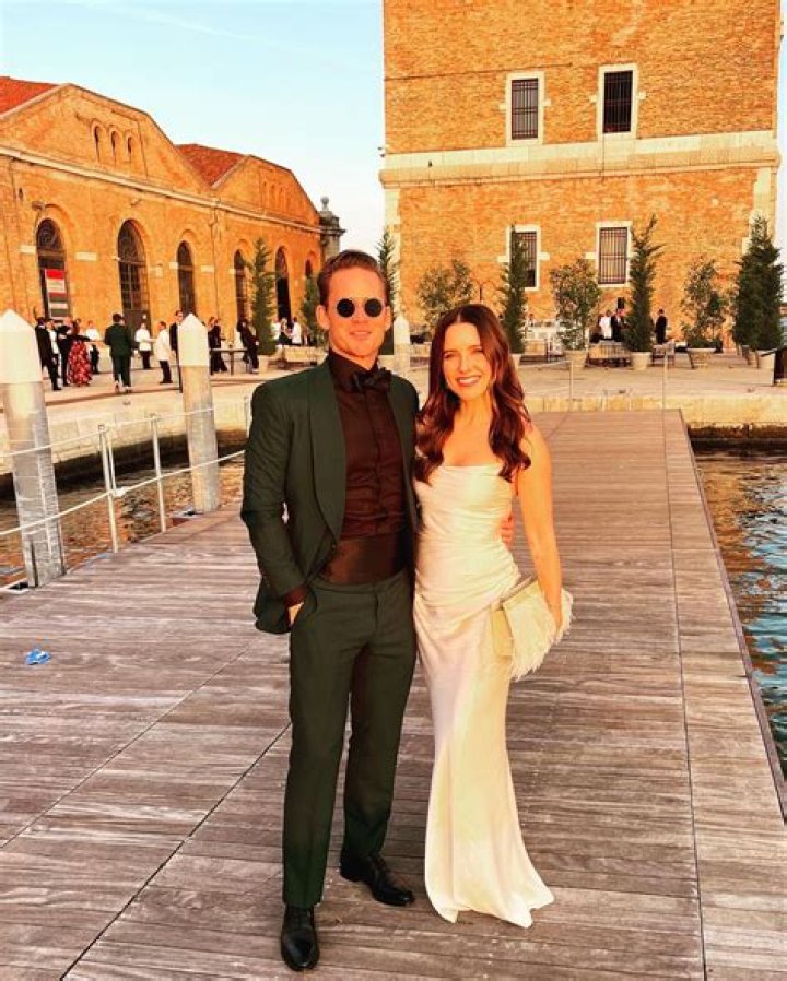 Sophia Bush Husband: Who is Sophia Bush married to?