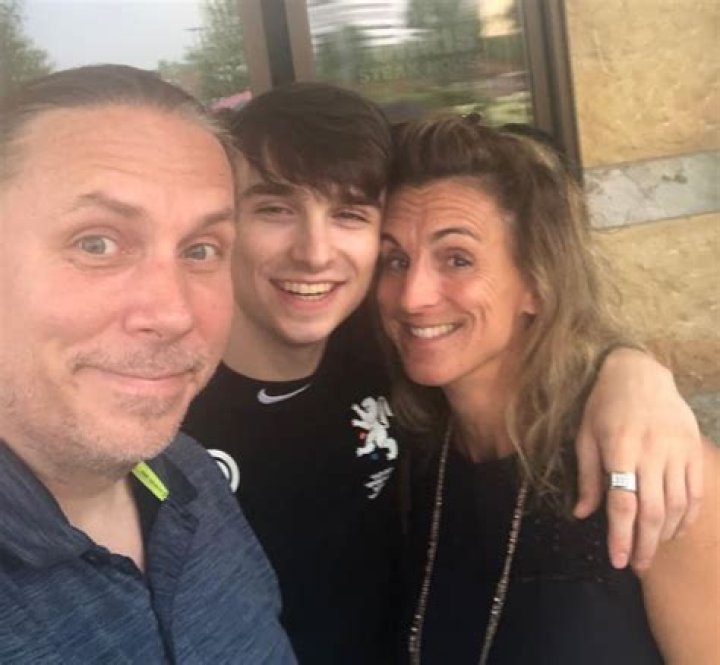 Who are Brian Barczyk’s Parents?